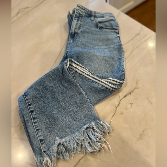 Wild Fable High Rise Ankle jeans sz 12 - Picture 4 of 6